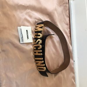 Moschino belt